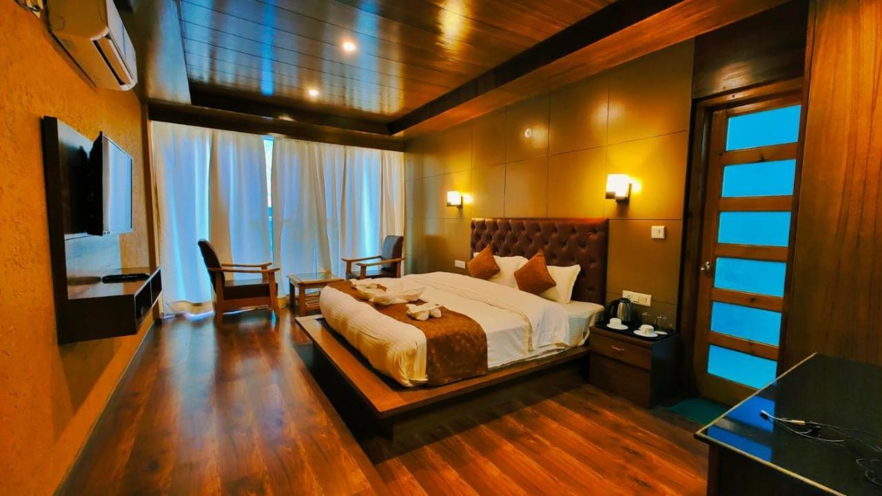 Winterline Resort Near Mall Road Manali - Centrally Heated & Air Cooled Εξωτερικό φωτογραφία