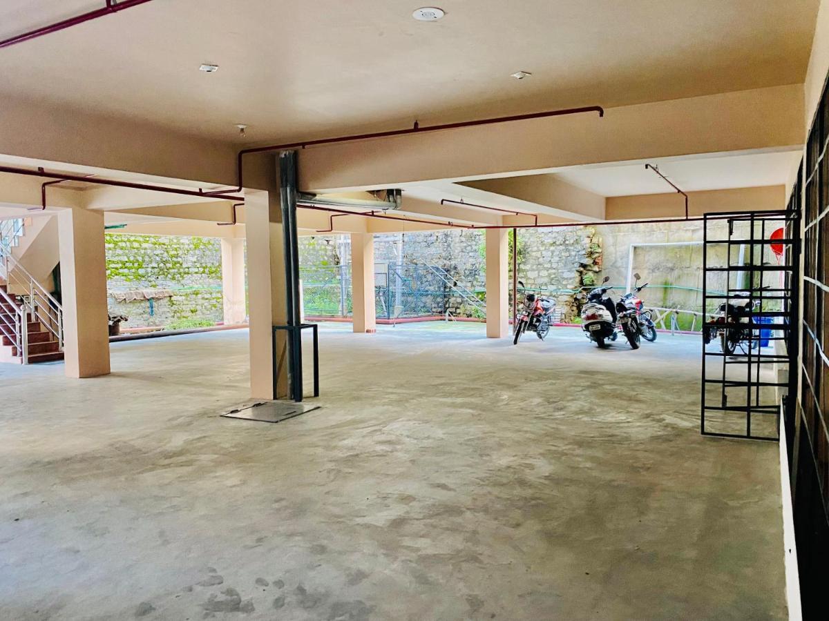 Winterline Resort Near Mall Road Manali - Centrally Heated & Air Cooled Εξωτερικό φωτογραφία